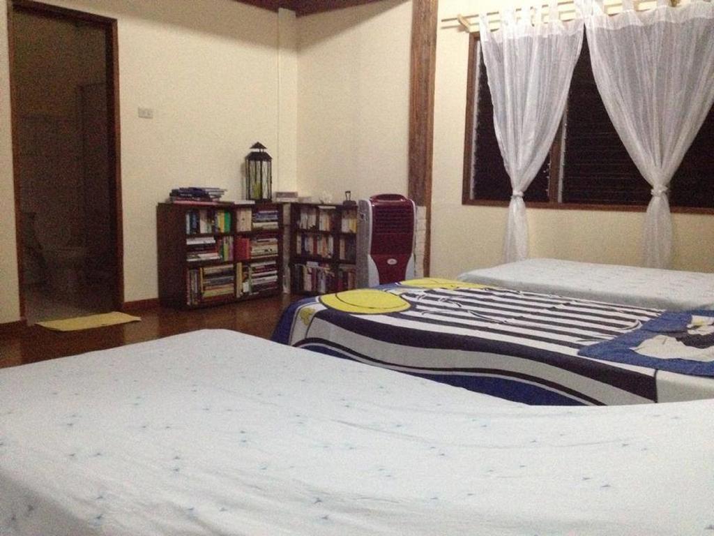 Liwayway Sa Bohol Pamilacan Resort Baclayon Room photo